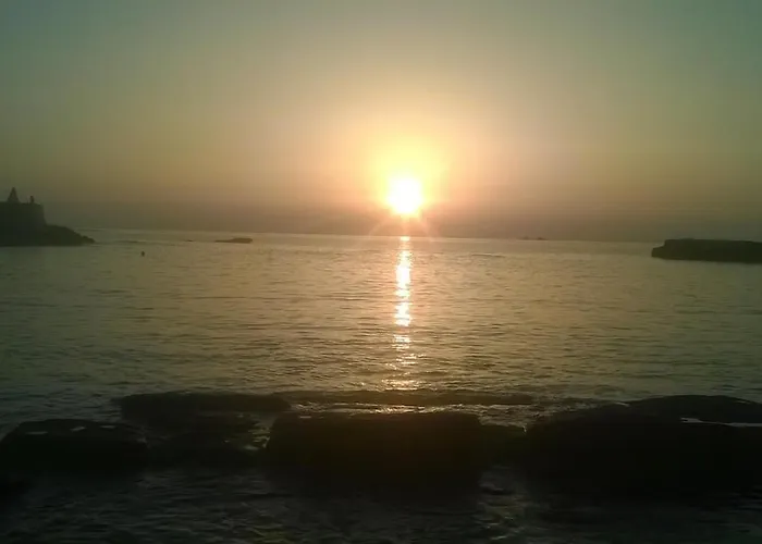 بيت شباب Melas B2